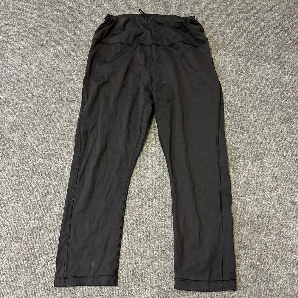 Athleta Capri Womens Size M Black Ultimate Stash Pocket Athletic Yoga Leggings